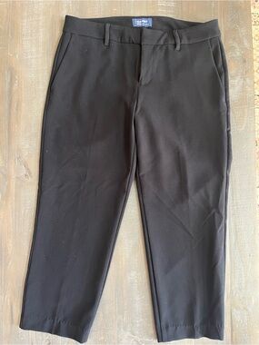 Old Navy Black Harper Mid-Rise Cropped Straight Pants Size 10